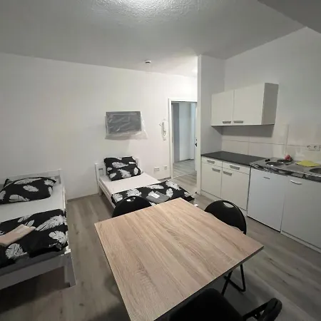 Monteurzimmer Апартаменты *